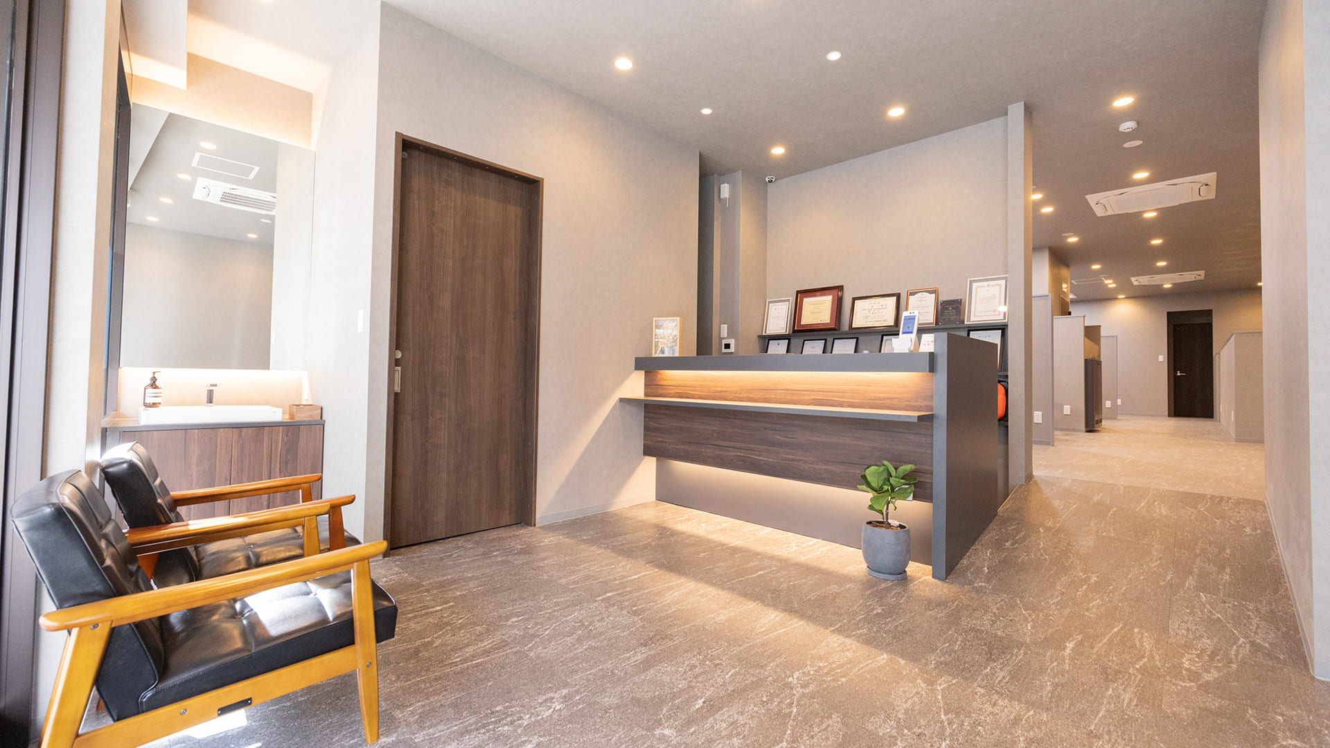 逗子海岸歯科で痛くなく歯を残す